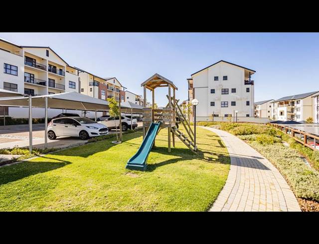 2 BEDROOM APARTMENT FOR SALE IN RICHWOOD